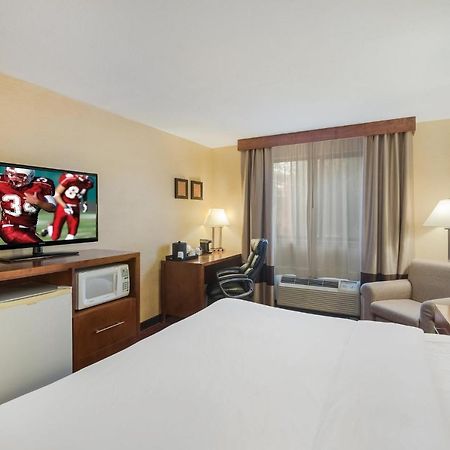 Red Roof Inn Fairfield Fairfield  Ngoại thất bức ảnh